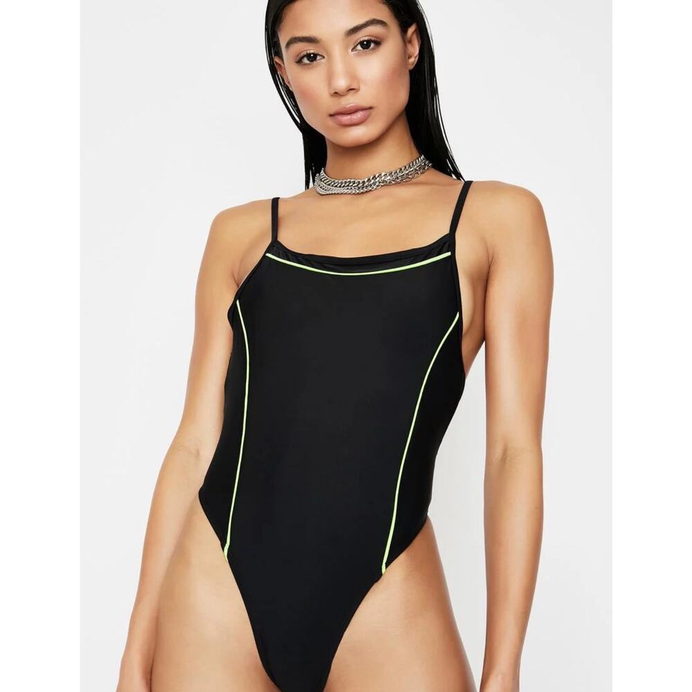 $69 NWT Motel dolce black contrast piping onepice bikini sz large - Picture 2 of 5